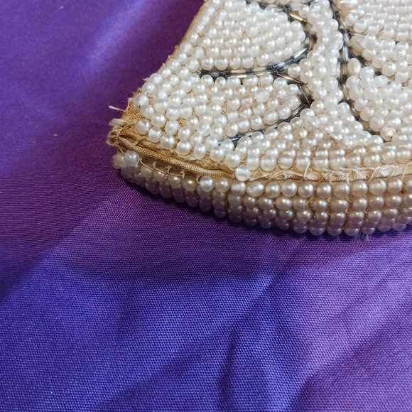Faux 1950's beads glass beads accent clutch bag - Picture 4 of 6